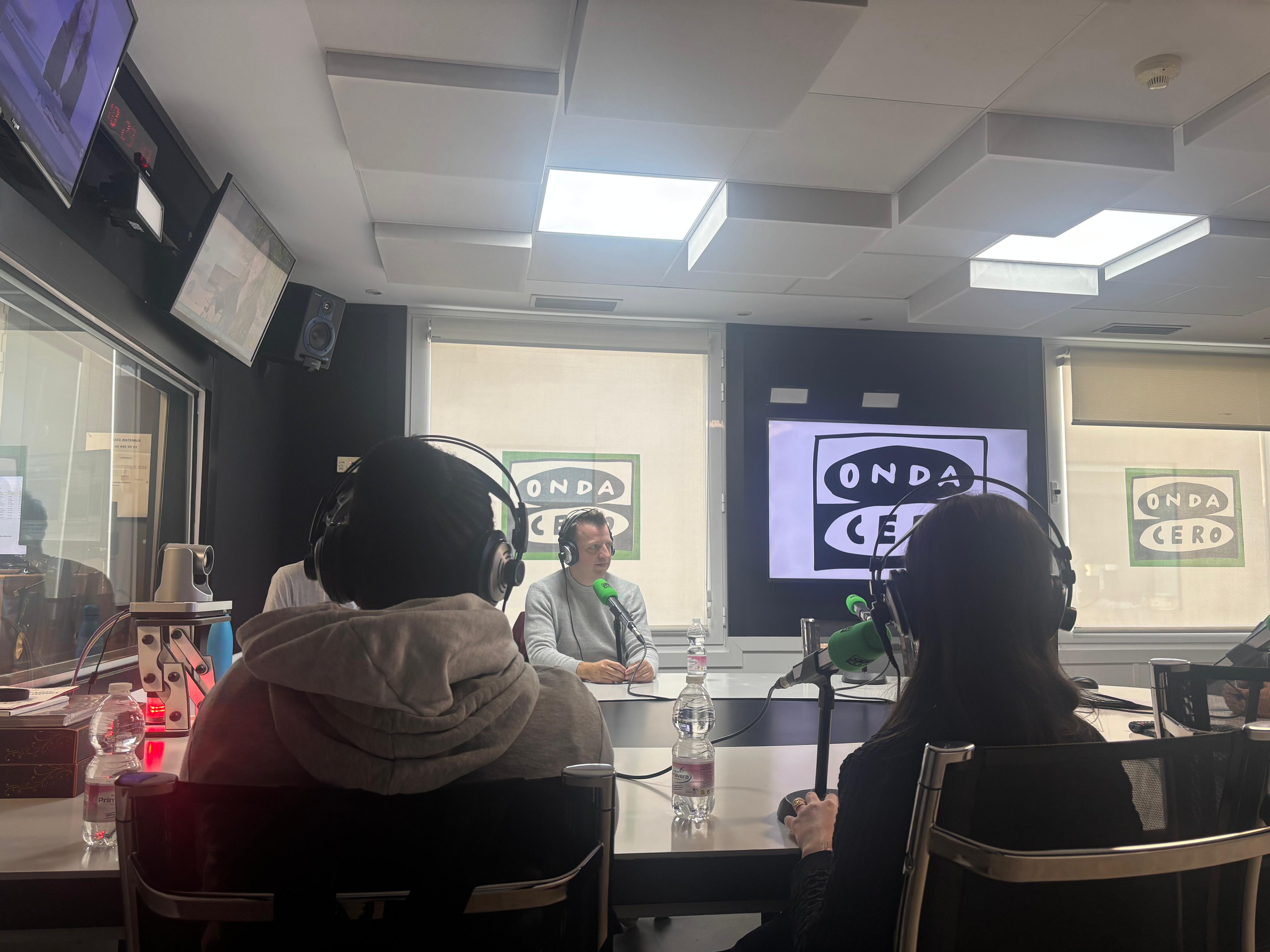 L'escola Cifuentes de Sabadell ens explica el seu projecte de radio, Cifuradio L'escola Cifuentes de Sabadell ens explica el seu projecte de radio, Cifuradio