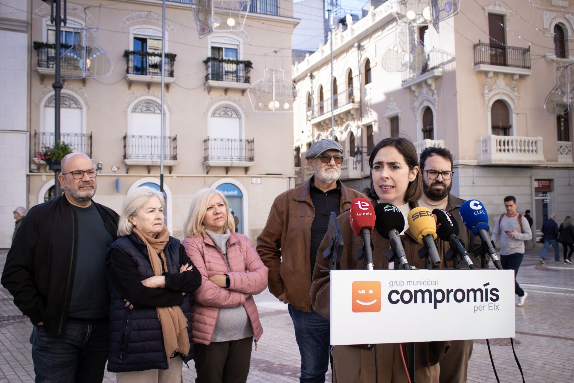 Compromís per Elx denuncia “la ineficacia” de las Juntas de Distrito y acusa al PP y Vox de “sectarismo” en ellas Compromís per Elx denuncia “la ineficacia” de las Juntas de Distrito y acusa al PP y Vox de “sectarismo” en ellas