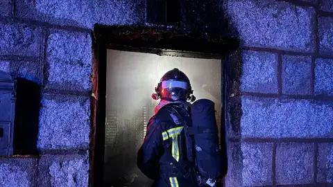 Imagen del incendio de una vivienda en Bustarviejo (Madrid) el pasado 4 de noviembre Imagen del incendio de una vivienda en Bustarviejo (Madrid) el pasado 4 de noviembre