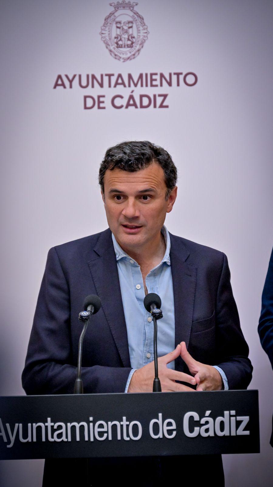 El Ayuntamiento de Cádiz recupera la zona deportiva de Telegrafía Sin Hilos con cinco nuevos espacios para la práctica de deporte urbano El Ayuntamiento de Cádiz recupera la zona deportiva de Telegrafía Sin Hilos con cinco nuevos espacios para la práctica de deporte urbano