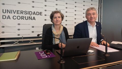 Marta García Pérez, secretaria da UDC, y Ricardo Cao, rector Marta García Pérez, secretaria da UDC, y Ricardo Cao, rector