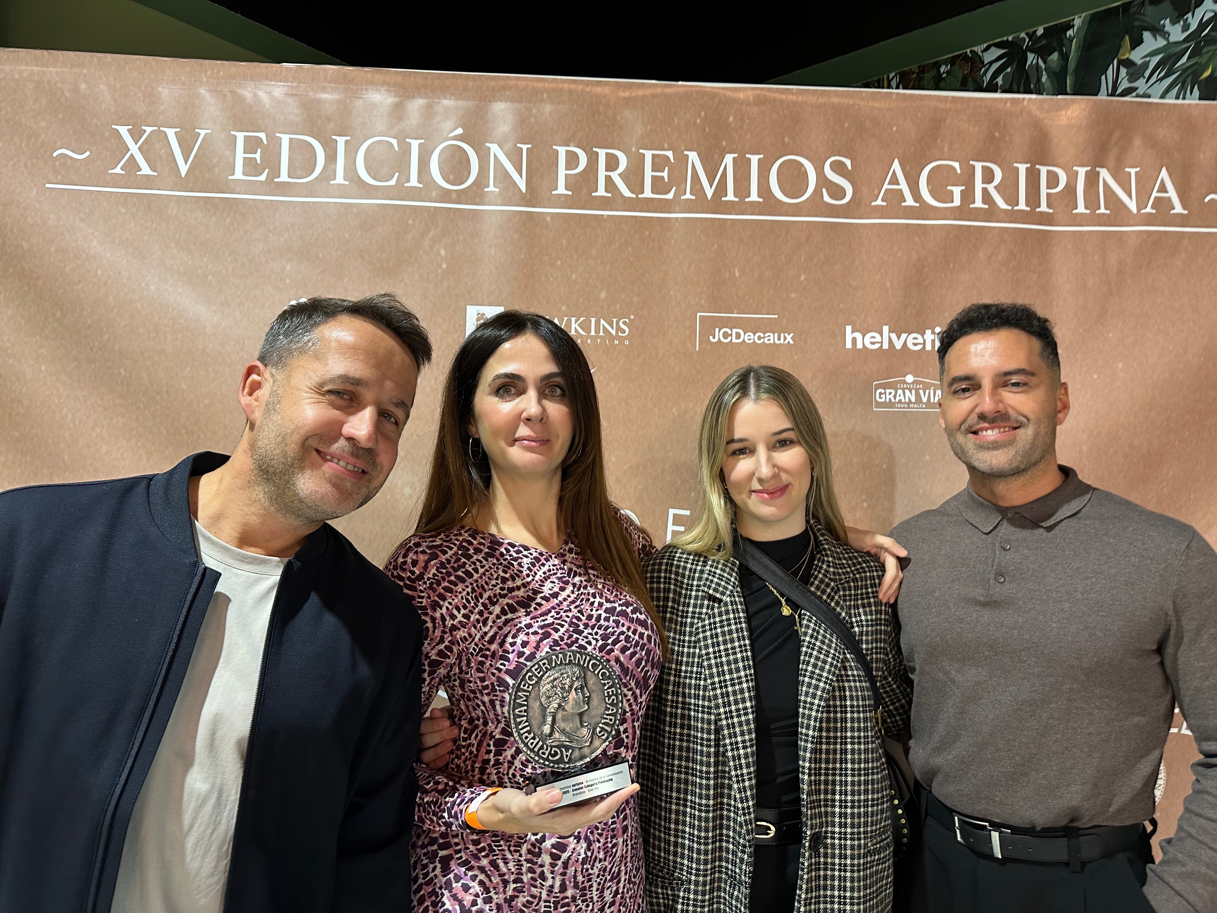 Cervezas Gran Vía triunfa en los Premios Agripina 2025 con su galardón a Mejor Packaging y una nominación destacada en Branding Cervezas Gran Vía triunfa en los Premios Agripina 2025 con su galardón a Mejor Packaging y una nominación destacada en Branding