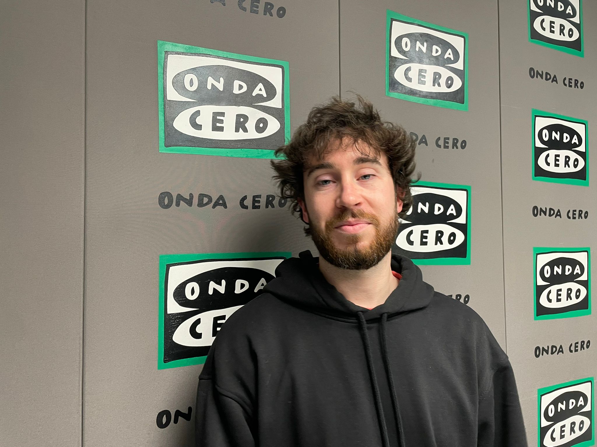 Jon Lost presenta en Onda Cero su primer álbum “Puff, no sé” Jon Lost presenta en Onda Cero su primer álbum “Puff, no sé”