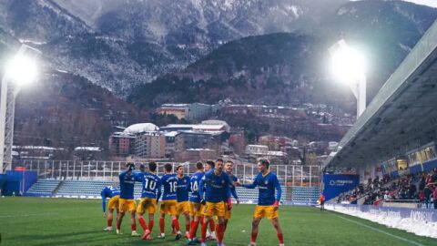 La nieve y el fr&iacute;o protagonistas del Andorra- Castell&oacute;n