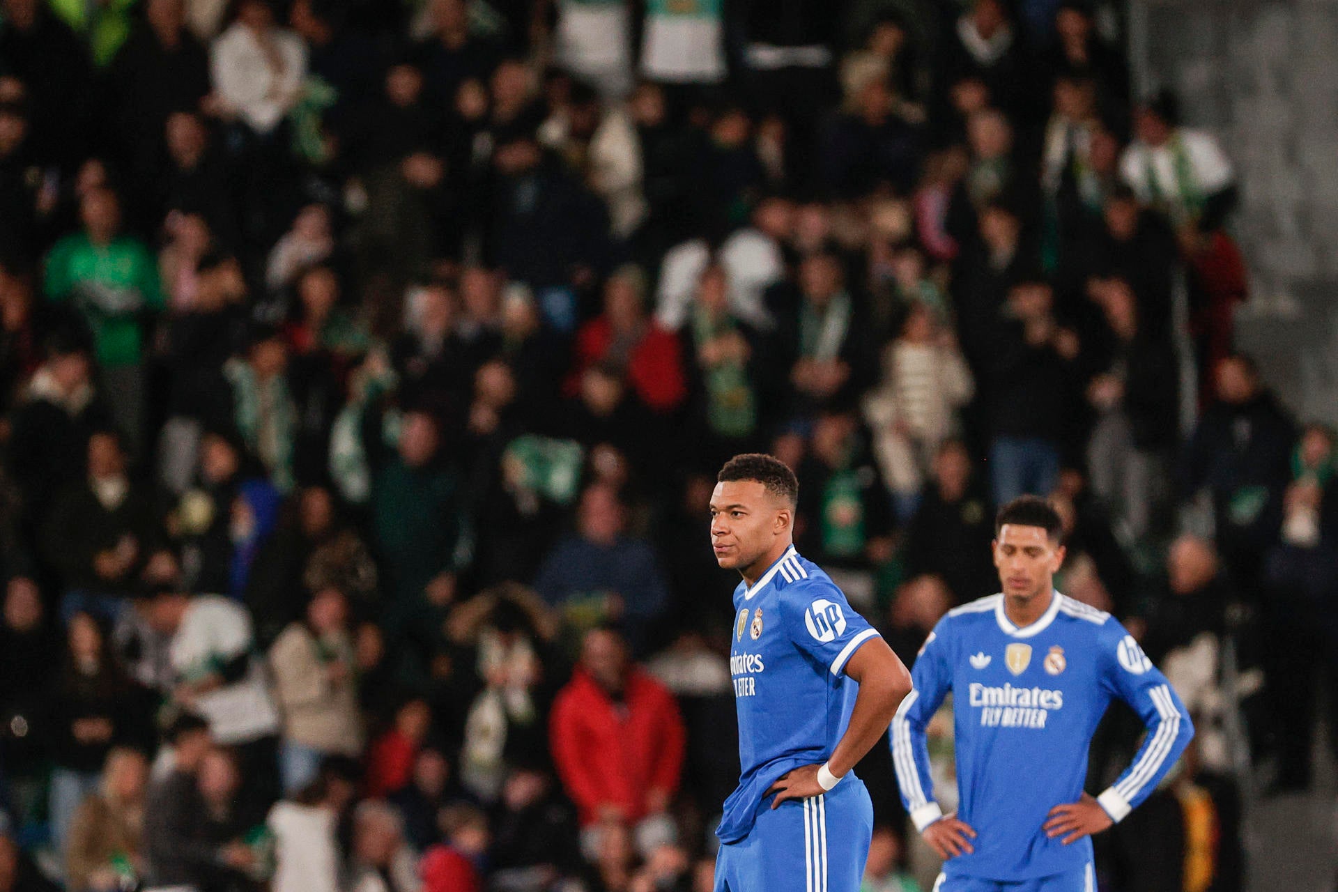 El Real Madrid empata ante un Elche que le puso las cosas difíciles El Real Madrid empata ante un Elche que le puso las cosas difíciles