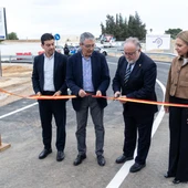Dos proyectos financiados por la Diputación y el Ayuntamiento de Alhaurín de la Torre permiten abrir al tráfico un nuevo enlace con la A-7 Dos proyectos financiados por la Diputación y el Ayuntamiento de Alhaurín de la Torre permiten abrir al tráfico un nuevo enlace con la A-7