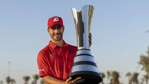 Josele Ballester logra su primera victoria como profesional