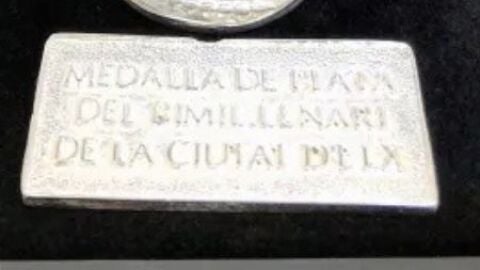 Medalla de Plata del Bimil.lenari de Elche.