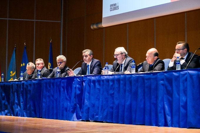 Más de Uno Oviedo Deportes 27/11/2025 Más de Uno Oviedo Deportes 27/11/2025