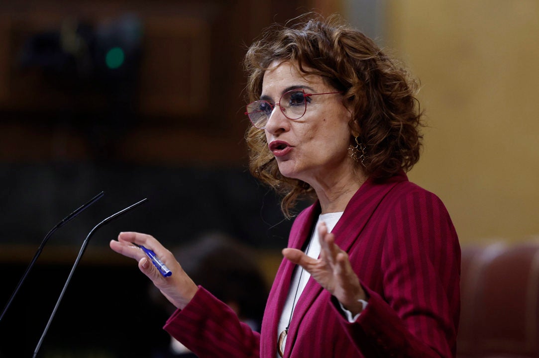 La vicepresidenta primera y Ministra de Hacienda y de Función Pública, María Jesús Montero interviene en el pleno del Congreso La vicepresidenta primera y Ministra de Hacienda y de Función Pública, María Jesús Montero interviene en el pleno del Congreso
