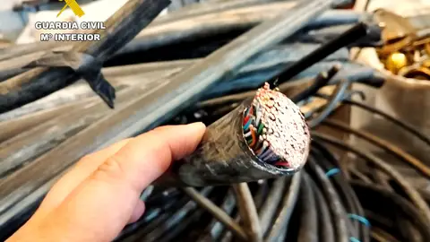 Parte del cable de cobre robado en Cantabria Parte del cable de cobre robado en Cantabria