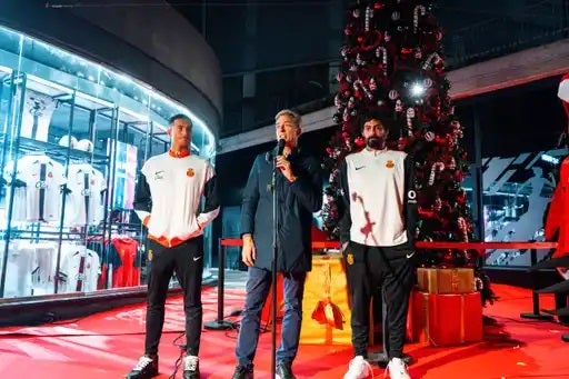 El Mallorca alquila 12 árboles de navidad a una empresa de Madrid El Mallorca alquila 12 árboles de navidad a una empresa de Madrid