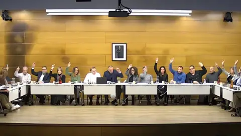 El Pleno de Altea logra unanimidad para exigir al Ministerio la construcción inmediata de la rotonda de acceso a Altea la Vella El Pleno de Altea logra unanimidad para exigir al Ministerio la construcción inmediata de la rotonda de acceso a Altea la Vella