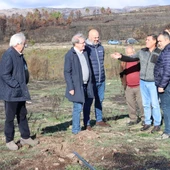 Manuel Pardo supervisa as actuacións desenvolvidas para paliar as consecuencias da vaga de lumes Manuel Pardo supervisa as actuacións desenvolvidas para paliar as consecuencias da vaga de lumes