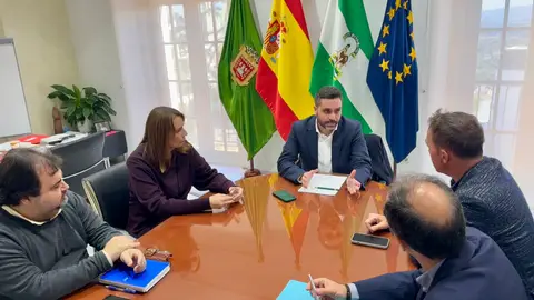 Reunión en el Ayuntamiento de Vejer Reunión en el Ayuntamiento de Vejer