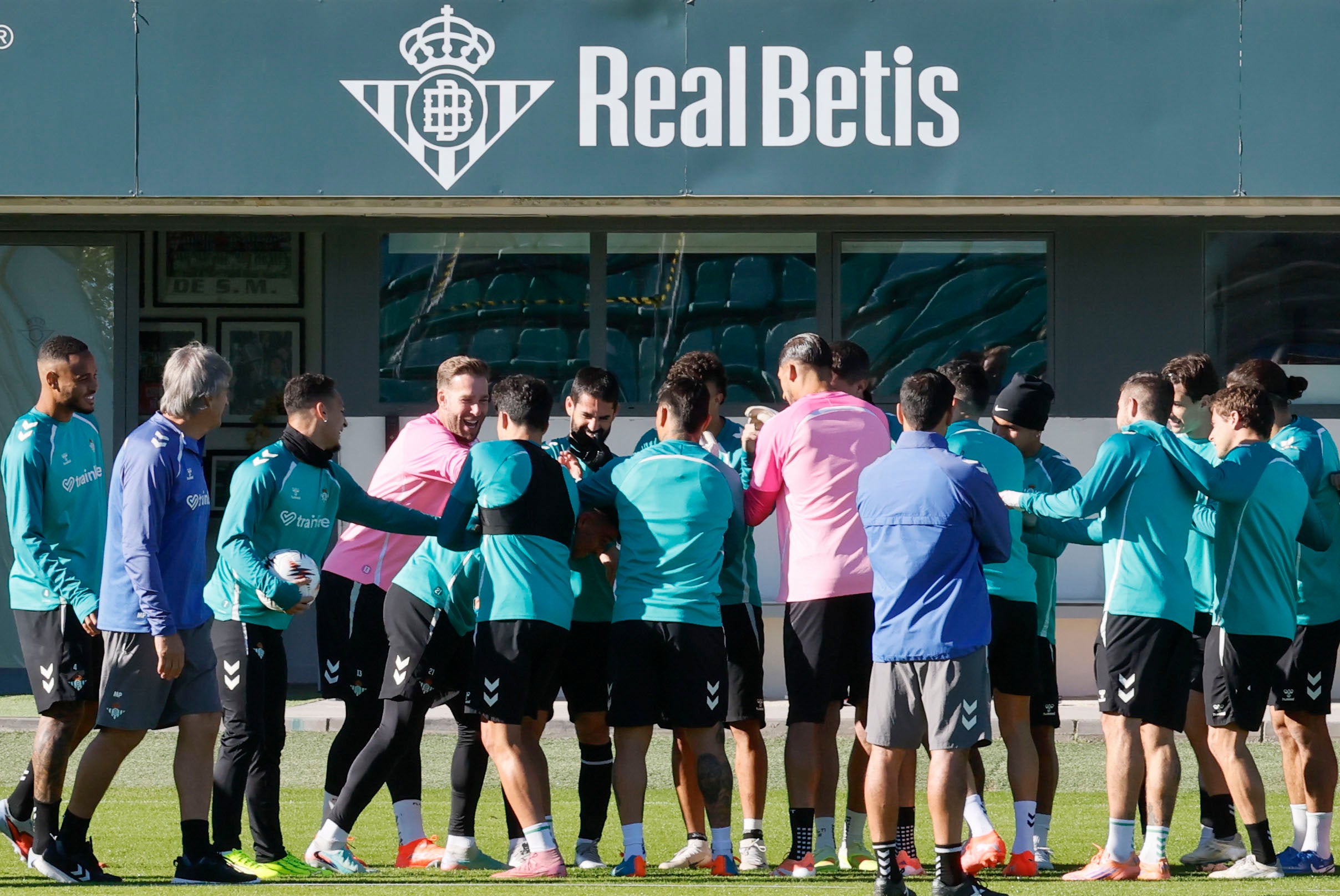 El Betis quiere meterse en el Top 8... mirando de reojo al derbi El Betis quiere meterse en el Top 8... mirando de reojo al derbi