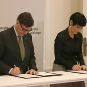 Catalunya i l'Estat signen un conveni per combatre els discursos d'odi a les xarxes Catalunya i l'Estat signen un conveni per combatre els discursos d'odi a les xarxes