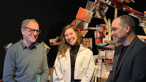 Los artistas Adela Moreno y Javier Sáez exponen en la Diputación de Huesca Los artistas Adela Moreno y Javier Sáez exponen en la Diputación de Huesca