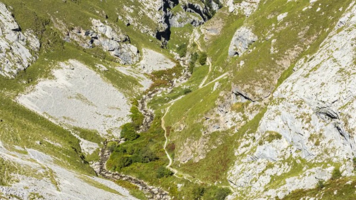Muere una mujer tras sufrir una caída en el Canal del Texu, en Cabrales Muere una mujer tras sufrir una caída en el Canal del Texu, en Cabrales