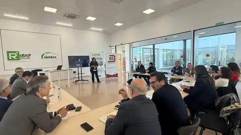 Extremadura consolida su posición como región "atractiva" para la inversión extranjera directa, según un barómetro Extremadura consolida su posición como región "atractiva" para la inversión extranjera directa, según un barómetro