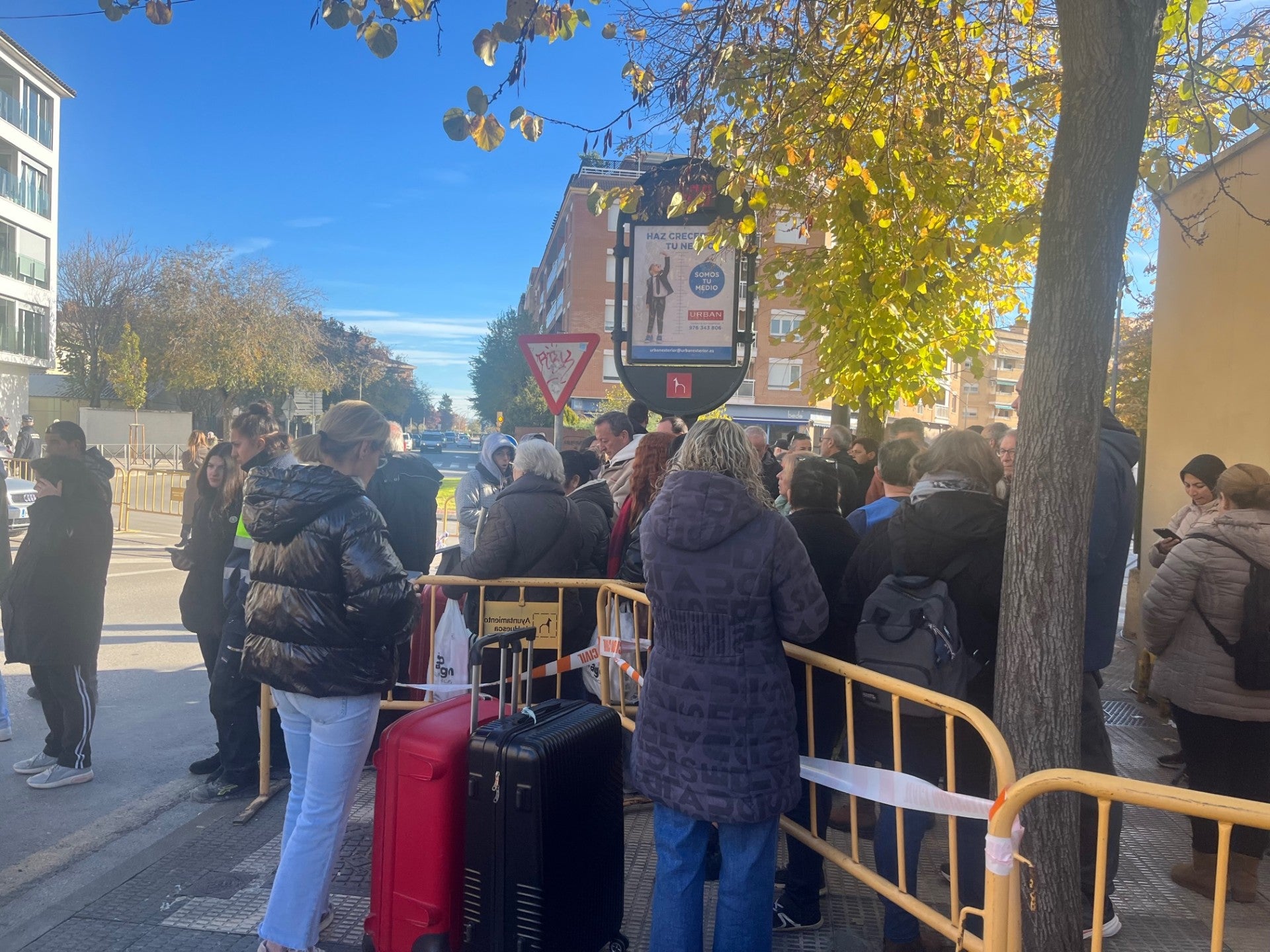 Incertidumbre entre los vecinos sobre cuándo podrán regresar a sus casas Incertidumbre entre los vecinos sobre cuándo podrán regresar a sus casas