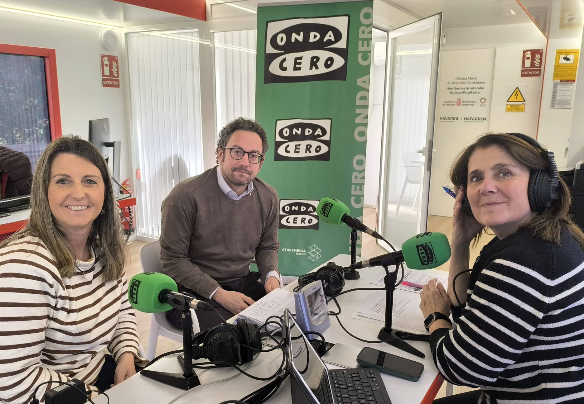 Programa especial hoy desde la Oficina Móvil de Atención a la Ciudadanía del Gobierno de Navarra Programa especial hoy desde la Oficina Móvil de Atención a la Ciudadanía del Gobierno de Navarra