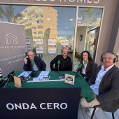 'Más de uno' Vega Baja se ha trasladado este viernes hasta la pedanía torrevejense de La Mata para celebrar el primer aniversario de Murillo Homes