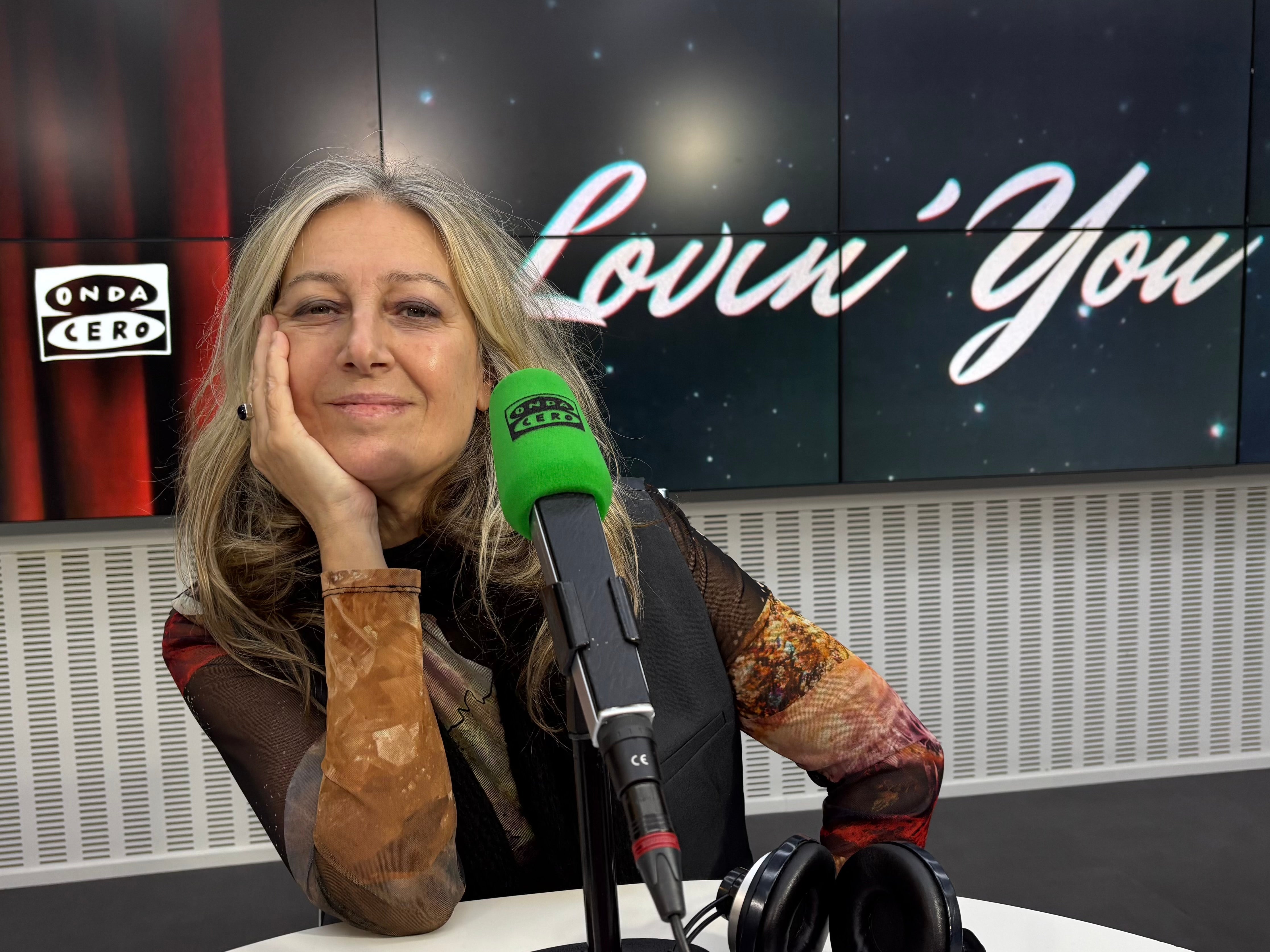 Mercedes Ferrer: de telonear a The Cure a tocar el piano de Yoko Ono… y contarlo sin filtros en Lovin’ You. episode artwork