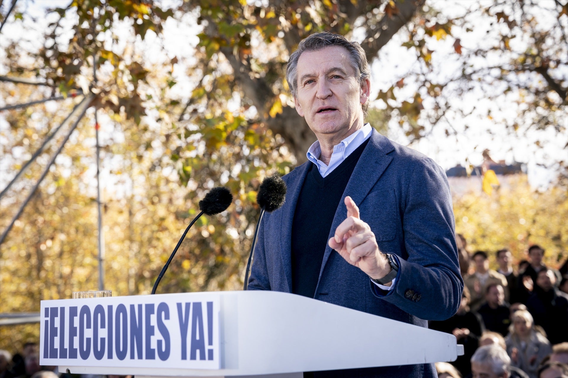 Feijóo asegura que "el sanchismo está en la cárcel" y avisa: "Pronto será Sánchez, lo sabe toda España" Feijóo asegura que "el sanchismo está en la cárcel" y avisa: "Pronto será Sánchez, lo sabe toda España"