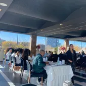 Los jueces del concurso valorando una de las tapas esta mañana Los jueces del concurso valorando una de las tapas esta mañana