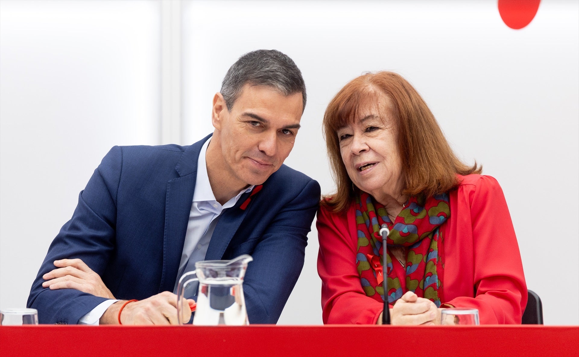 El presidente del Gobierno y secretario general del PSOE, Pedro Sánchez, y la presidenta del PSOE, Cristina Narbona, El presidente del Gobierno y secretario general del PSOE, Pedro Sánchez, y la presidenta del PSOE, Cristina Narbona,