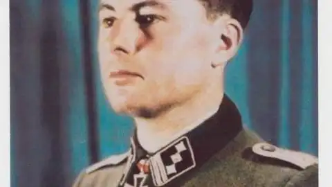 https://www.alexautographs.com/auction-lot/leon-degrelle_8D24D82AC6 https://www.alexautographs.com/auction-lot/leon-degrelle_8D24D82AC6