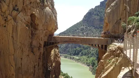 El Caminito del Rey incrementa su respuesta ante emergencias con su integración en la red de radiocomunicaciones móviles de Andalucía El Caminito del Rey incrementa su respuesta ante emergencias con su integración en la red de radiocomunicaciones móviles de Andalucía