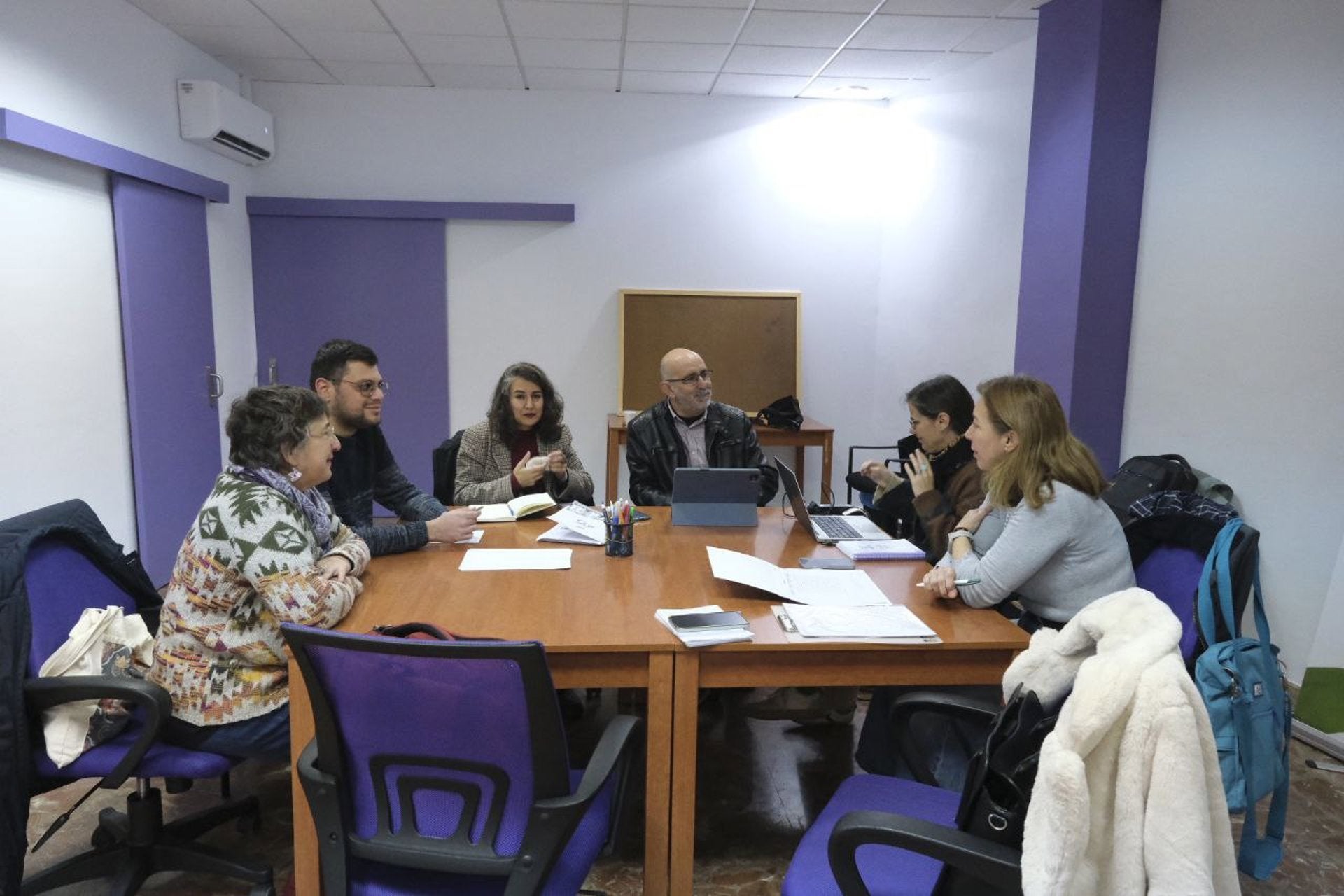 Unidas propone una Consejería de Derechos Sociales para combatir la "precariedad" en la atención a la dependencia Unidas propone una Consejería de Derechos Sociales para combatir la "precariedad" en la atención a la dependencia