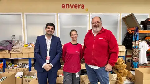 Trabajadores de la empresa envera Trabajadores de la empresa envera