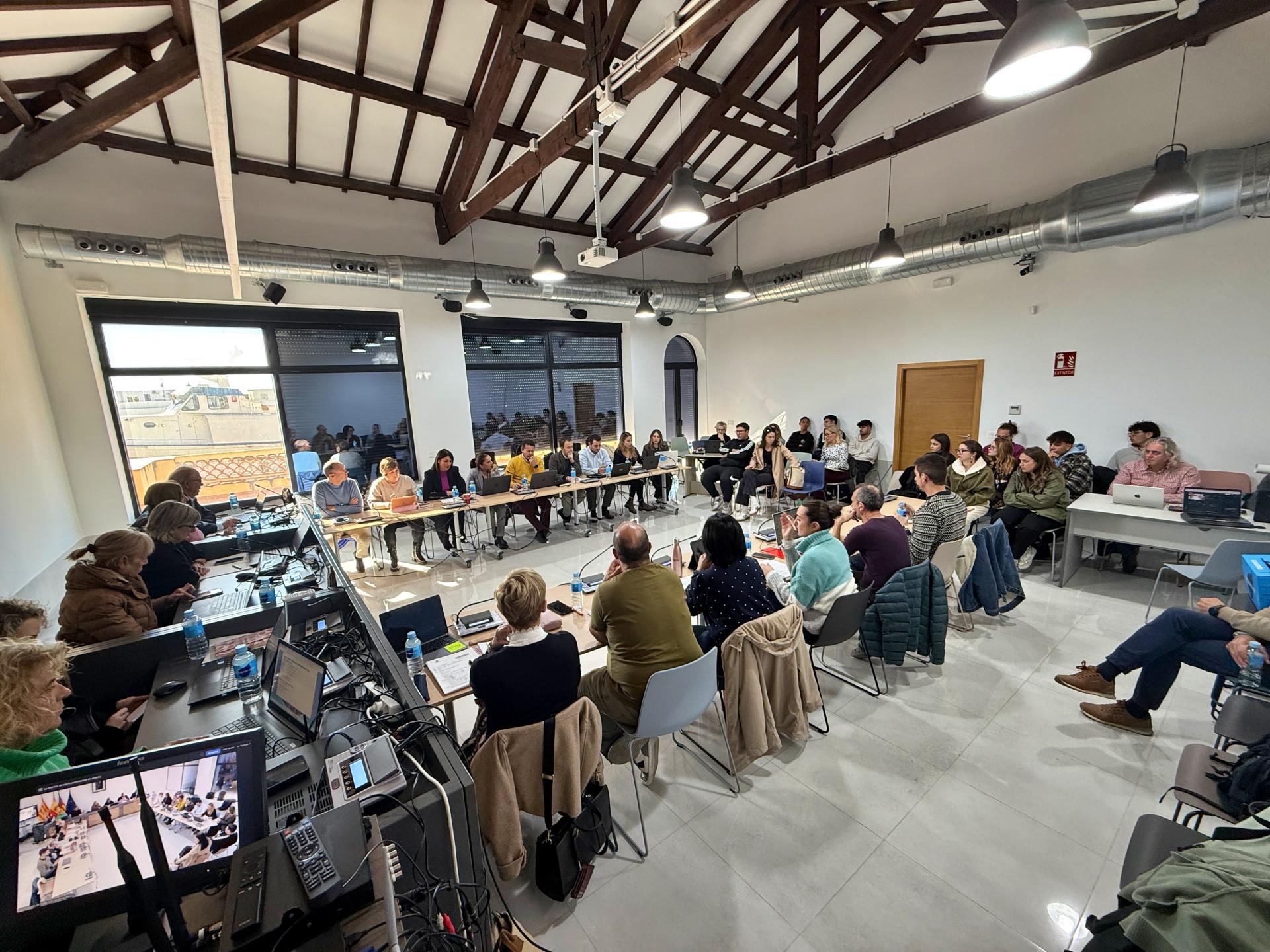 El pleno del Ayuntamiento de Santa Pola acuerda la disolución de la ADL que ya no existirá en enero El pleno del Ayuntamiento de Santa Pola acuerda la disolución de la ADL que ya no existirá en enero