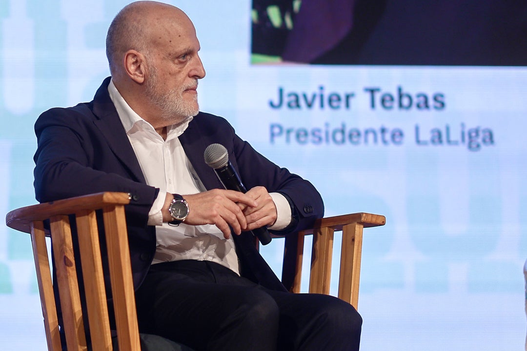 Tebas y los incidentes en el derbi sevillano: "Puede haber un cierre parcial" Tebas y los incidentes en el derbi sevillano: "Puede haber un cierre parcial"