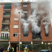 9 personas afectadas por un incendio, provocado tras una explosión, en Toledo capital 9 personas afectadas por un incendio, provocado tras una explosión, en Toledo capital