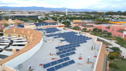 McArthurGlen Málaga se sitúa entre los destinos comerciales más sostenibles de Europa tras alcanzar el nivel Excelente del BREEAM® ES En Uso McArthurGlen Málaga se sitúa entre los destinos comerciales más sostenibles de Europa tras alcanzar el nivel Excelente del BREEAM® ES En Uso