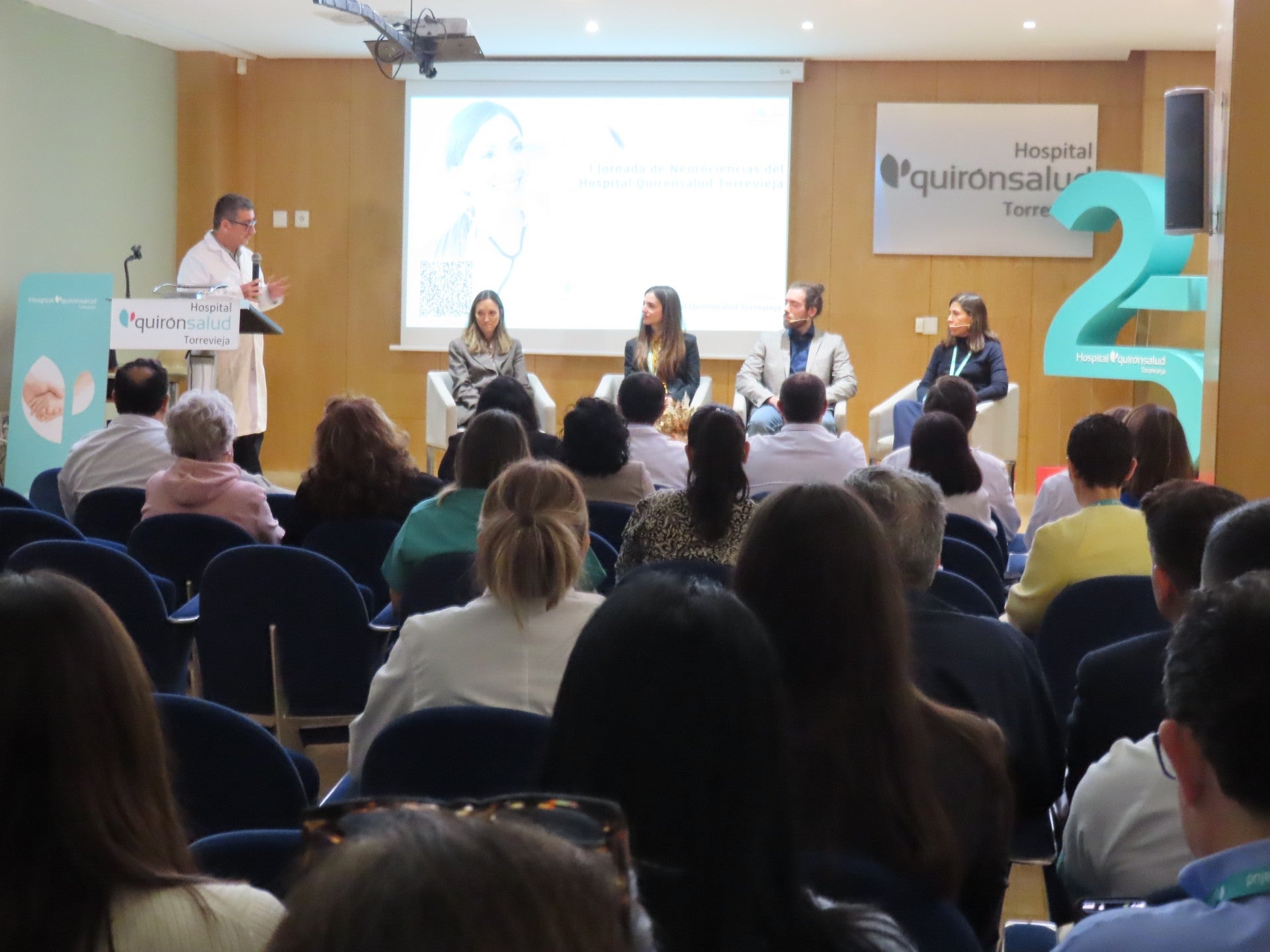 El Hospital Quirónsalud Torrevieja refuerza su apuesta por el abordaje integral de las enfermedades neurológicas El Hospital Quirónsalud Torrevieja refuerza su apuesta por el abordaje integral de las enfermedades neurológicas