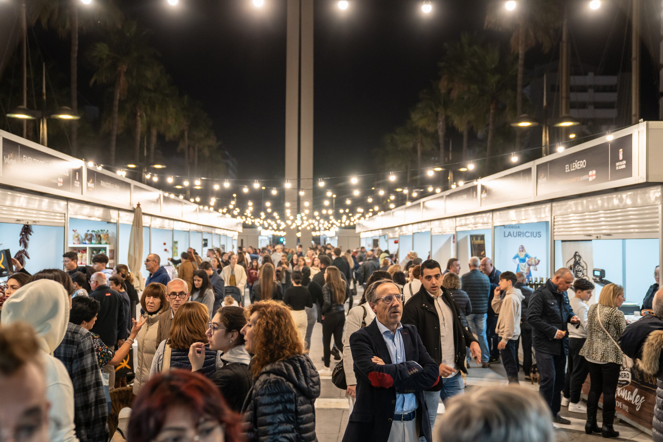 Vuelve la Feria ‘Sabores Almería’ a la Plaza de las Velas de la capital Vuelve la Feria ‘Sabores Almería’ a la Plaza de las Velas de la capital