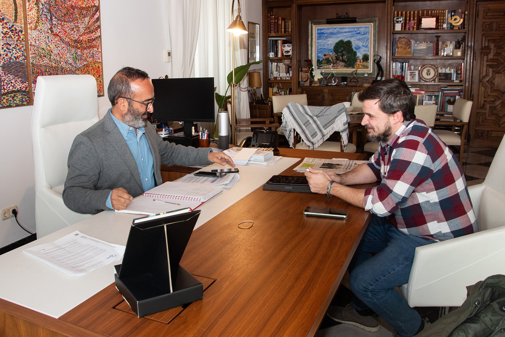 Mancomunidad Sierra de Gata propone a Diputación colaborar con la asociación Ruminhaui para atraer población migrante al medio rural Mancomunidad Sierra de Gata propone a Diputación colaborar con la asociación Ruminhaui para atraer población migrante al medio rural