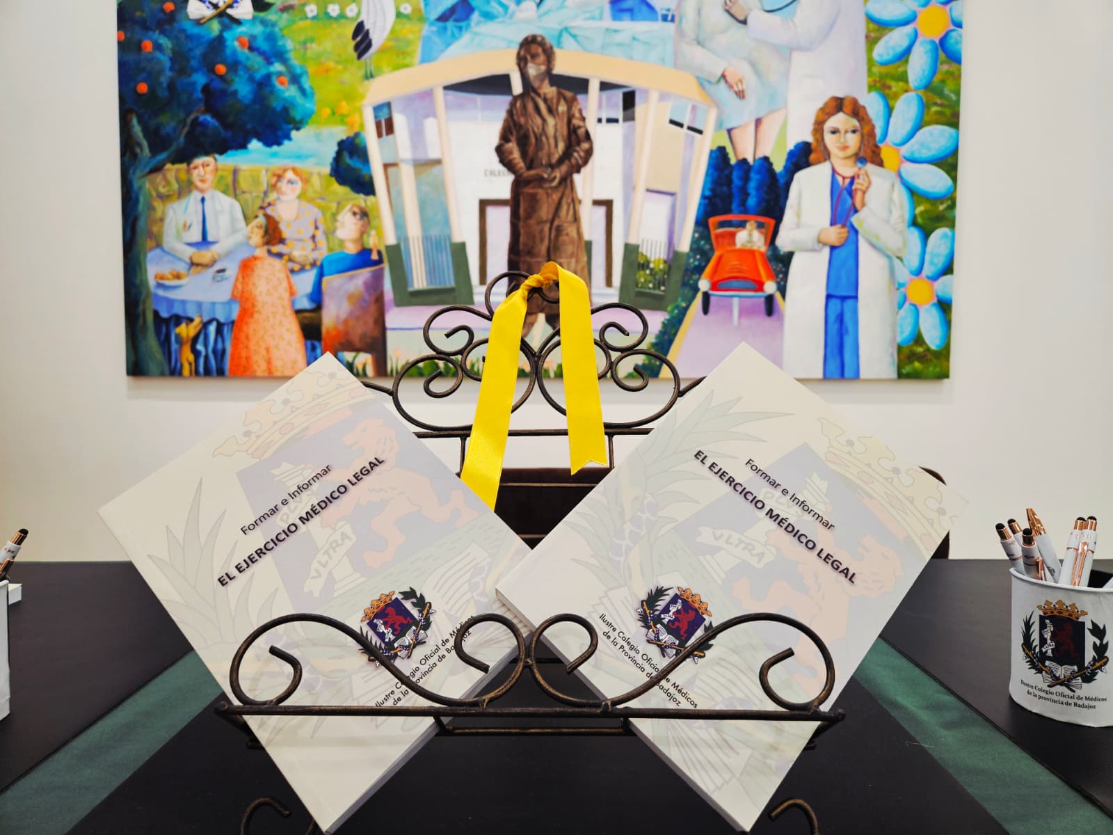 El Colegio de Médicos de Badajoz presenta en Extremadura su última publicación ‘El ejercicio médico legal’ El Colegio de Médicos de Badajoz presenta en Extremadura su última publicación ‘El ejercicio médico legal’