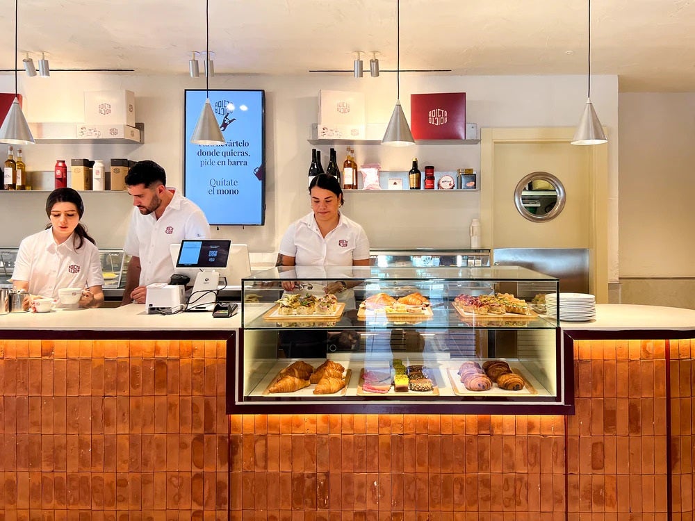 Adicto y Adicta, la primera cafetería del Grupo Gastroadictos en Valencia Adicto y Adicta, la primera cafetería del Grupo Gastroadictos en Valencia