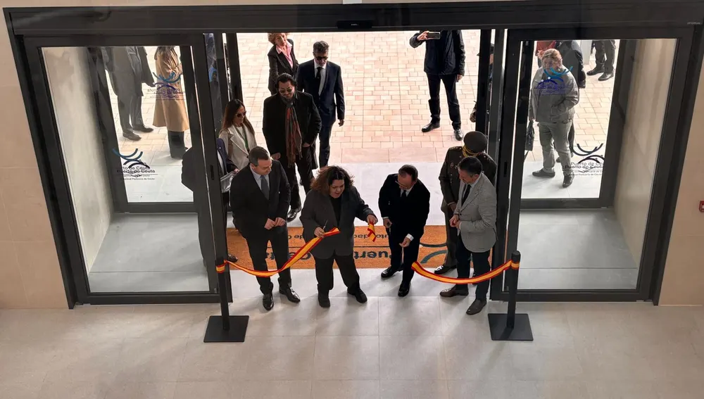 Interior estación marítima, inauguración Interior estación marítima, inauguración