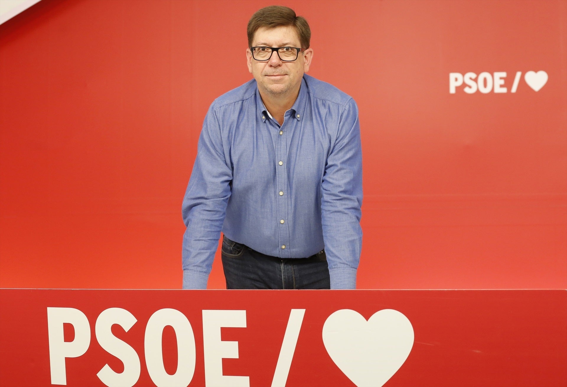 El PSOE reúne de urgencia a las responsables de Igualdad para atajar el escándalo de Paco Salazar El PSOE reúne de urgencia a las responsables de Igualdad para atajar el escándalo de Paco Salazar