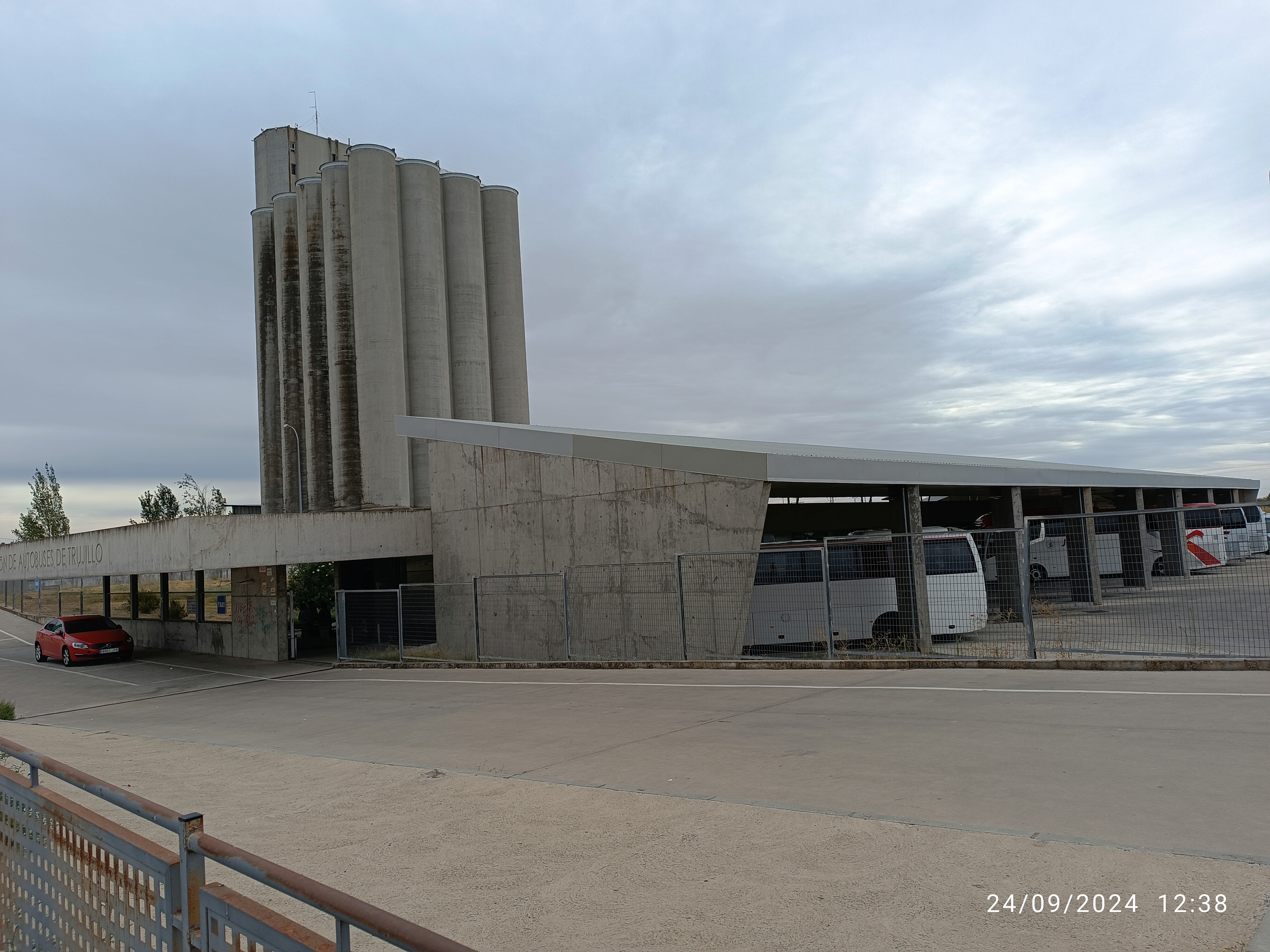 Licitadas las obras de mejora en la estación de autobuses de Trujillo Licitadas las obras de mejora en la estación de autobuses de Trujillo