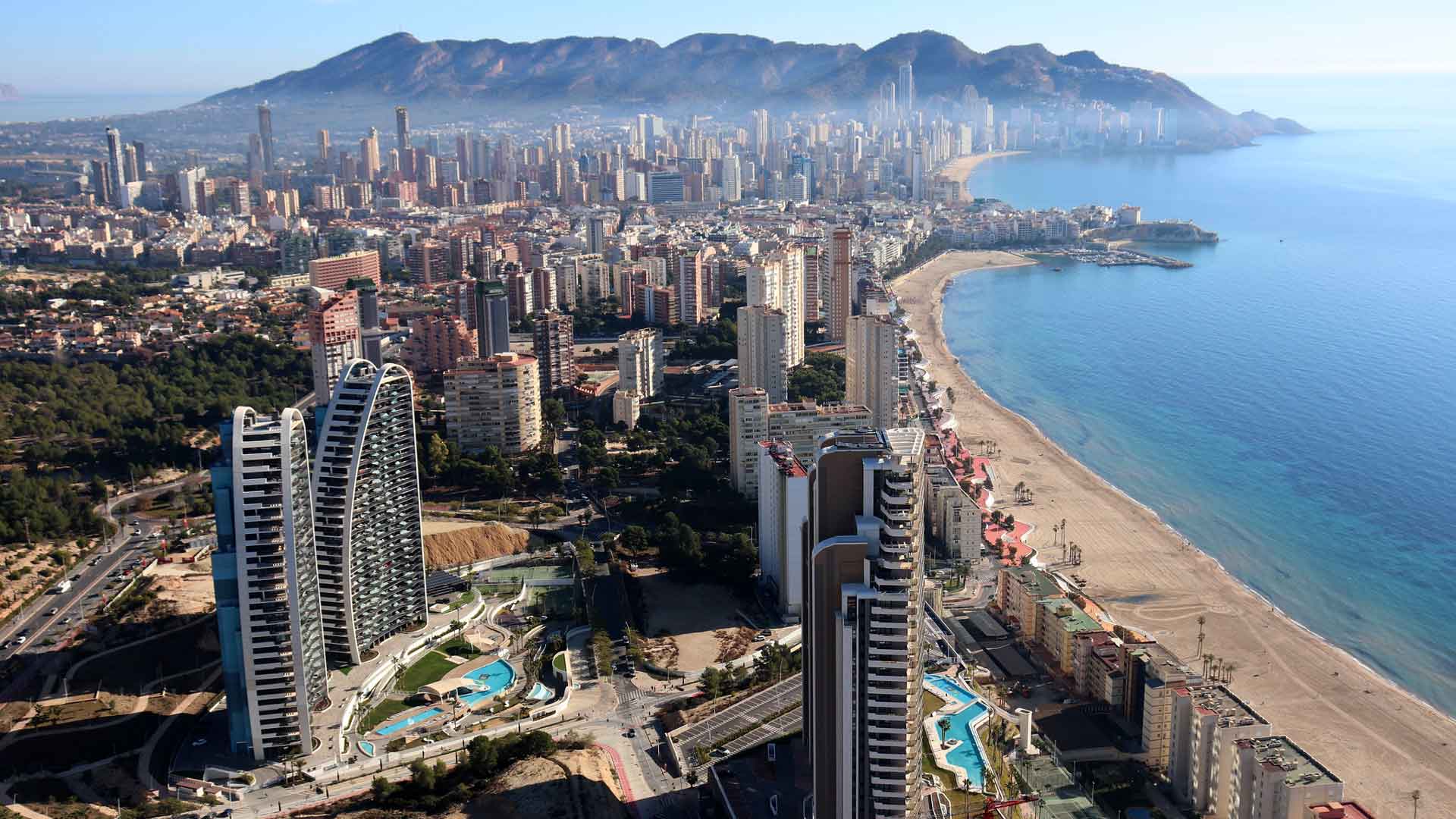 Benidorm vuelve a situarse a la cabeza en datos turísticos de estancias hoteleras durante esta semana de fin de año y comienzo de 2026 Benidorm vuelve a situarse a la cabeza en datos turísticos de estancias hoteleras durante esta semana de fin de año y comienzo de 2026