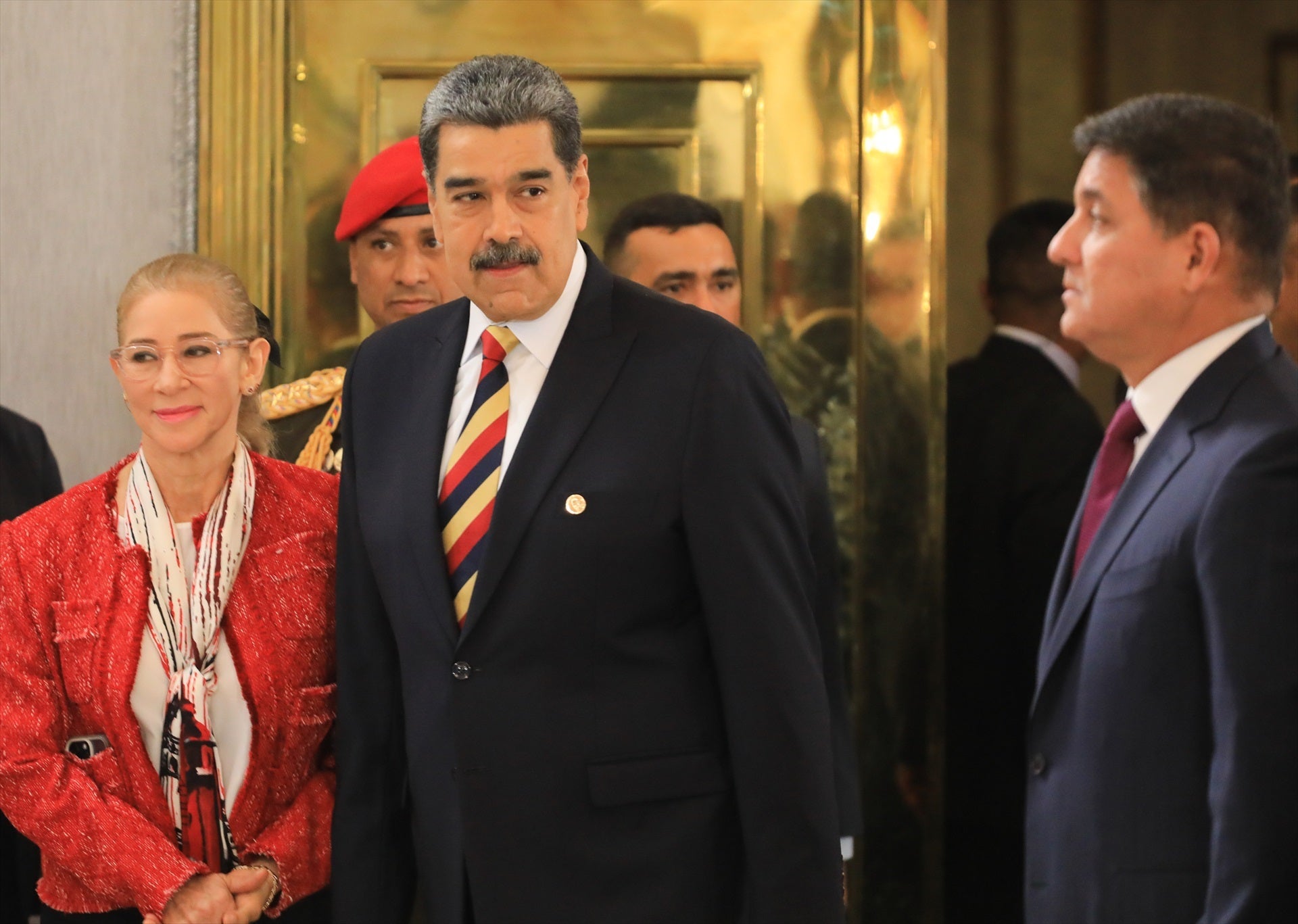 Maduro confirma su llamada telefónica con Trump Maduro confirma su llamada telefónica con Trump