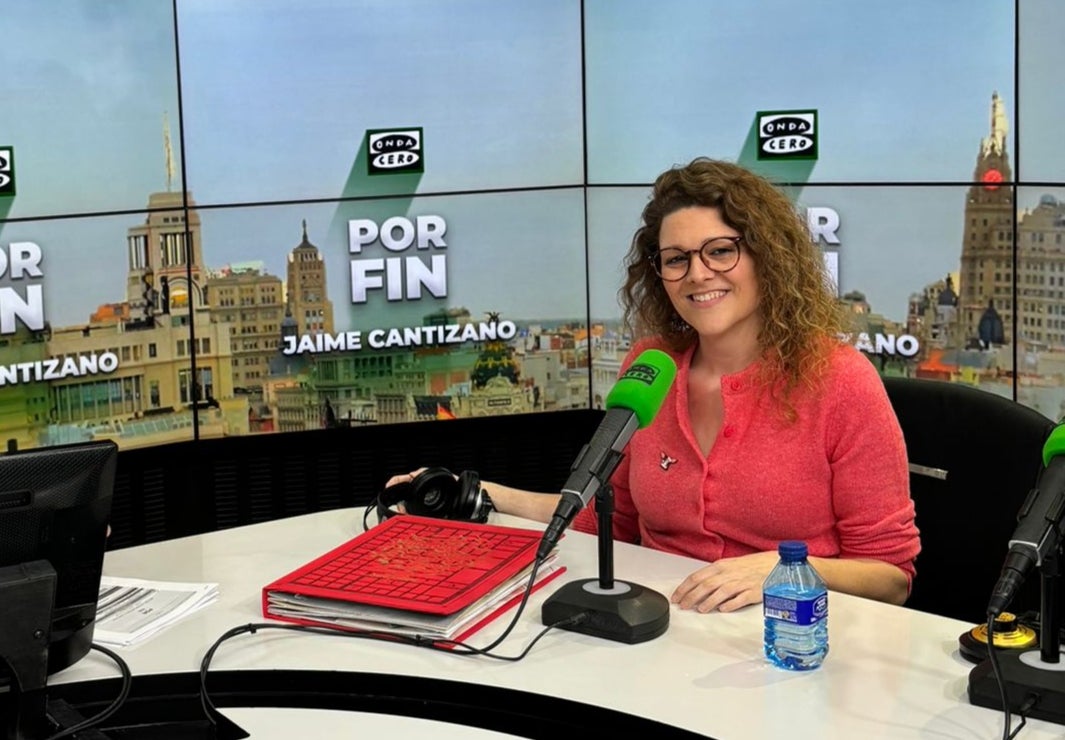 Silvia Hijano, la ingeniera de papel que da vida a las historias a través del Pop-up Silvia Hijano, la ingeniera de papel que da vida a las historias a través del Pop-up